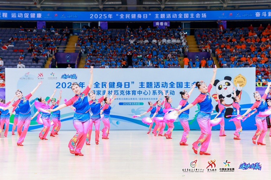 为什么本垒板必须定期使用特制白色漆翻新